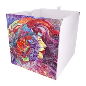 Kallax Box Lady in Purple
